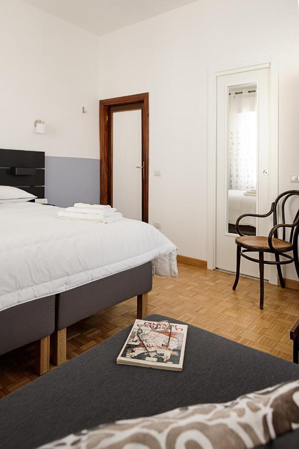 Bed and Breakfast G&G Napoli Exterior foto