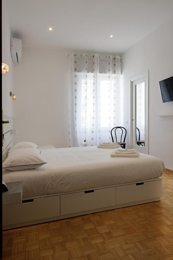 Bed and Breakfast G&G Napoli Exterior foto
