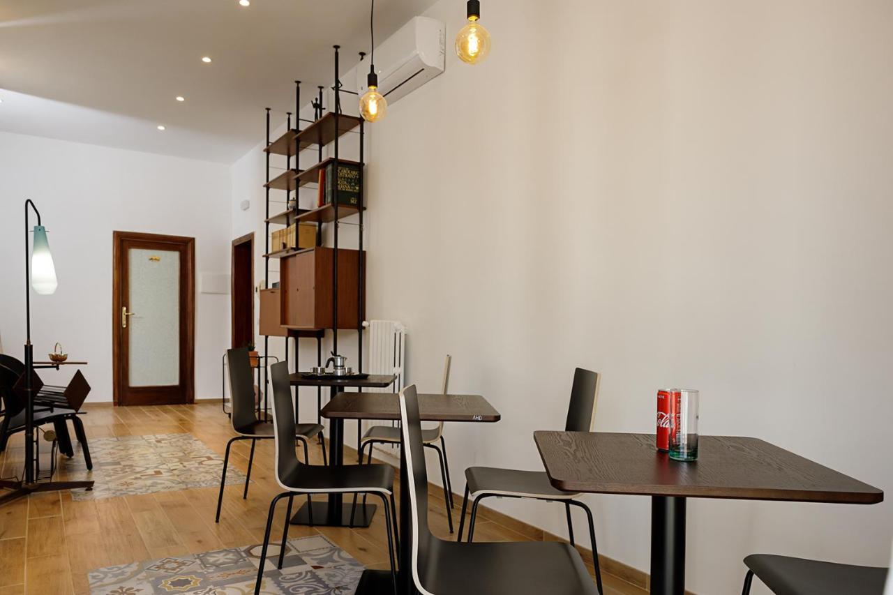 Bed and Breakfast G&G Napoli Exterior foto